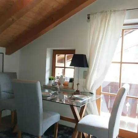 Apartment In Den Bayerischen Alpen, Fuer Naturliebhaber Schneizlreuth
