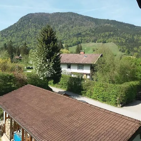 Apartment In Den Bayerischen Alpen, Fuer Naturliebhaber Schneizlreuth